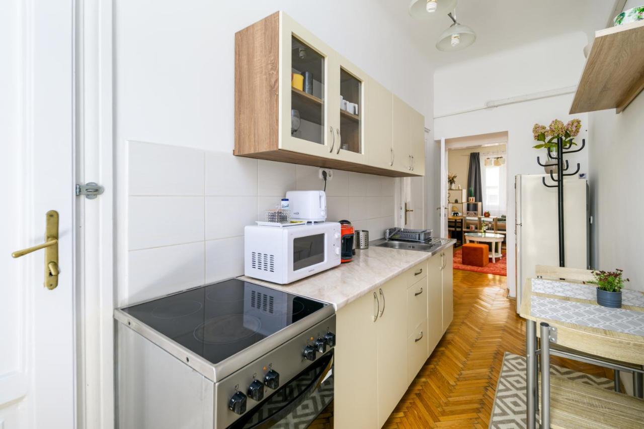 Margaret Apartment By The Danube Budapest Exterior photo
